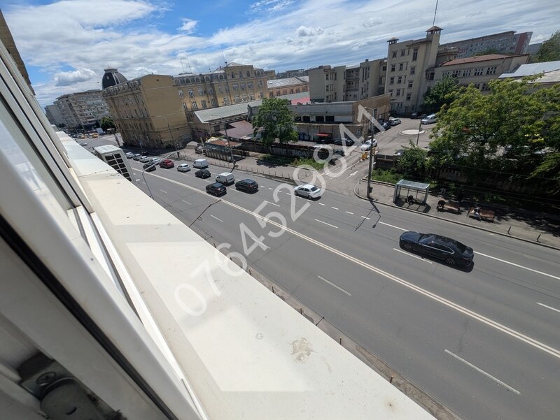 Gara de Nord, Calea Grivitei, langa metrou Gara de Nord, renovat.